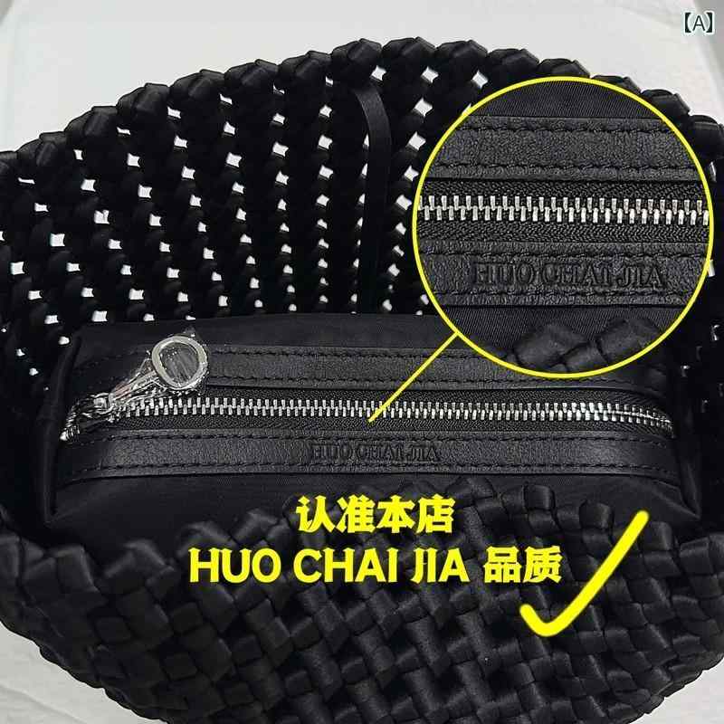 軽量ギャザー ミニショルダー 巾着バッグ レディース 斜め掛け コンパクト 多収納 フェイクレザー 調節ストラップ 春夏