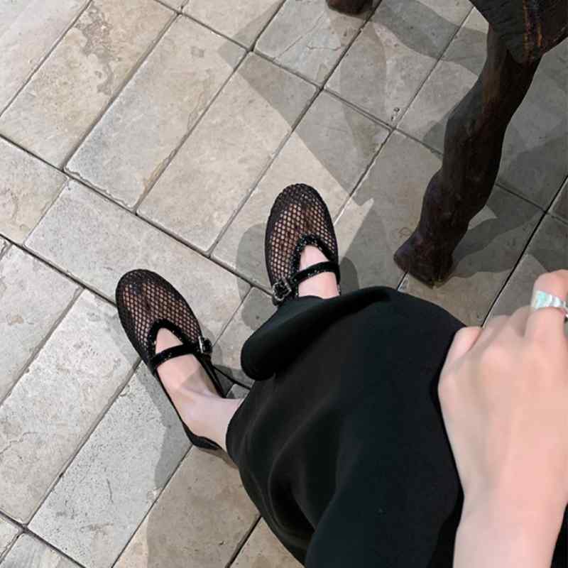 スプライシング  チェーン店飾りつけ バレーシューズ 格子縞 成人女性 レディース メッシュ メリージェーン サンダル 置き目踵 春夏秋 通気性