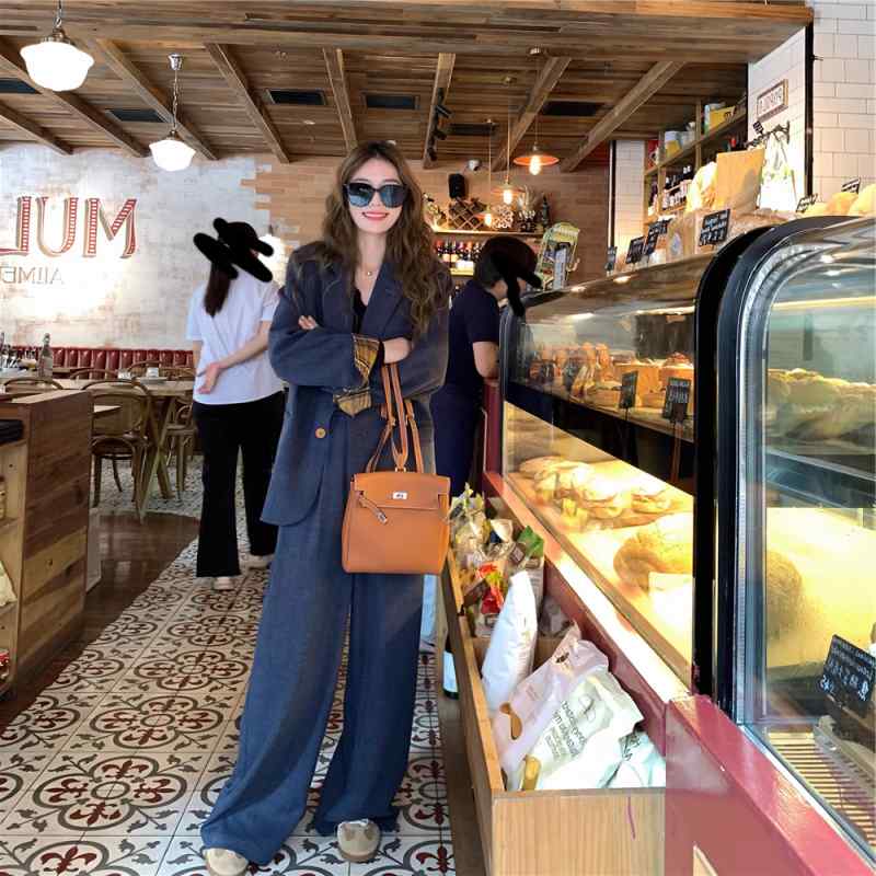 コントラスト バインディング ノッチネックライン ノットフロント ラウンジセット 上下 サンマルタン スーツ ジャケット 女性 秋 おしゃれ ネイビー 紺