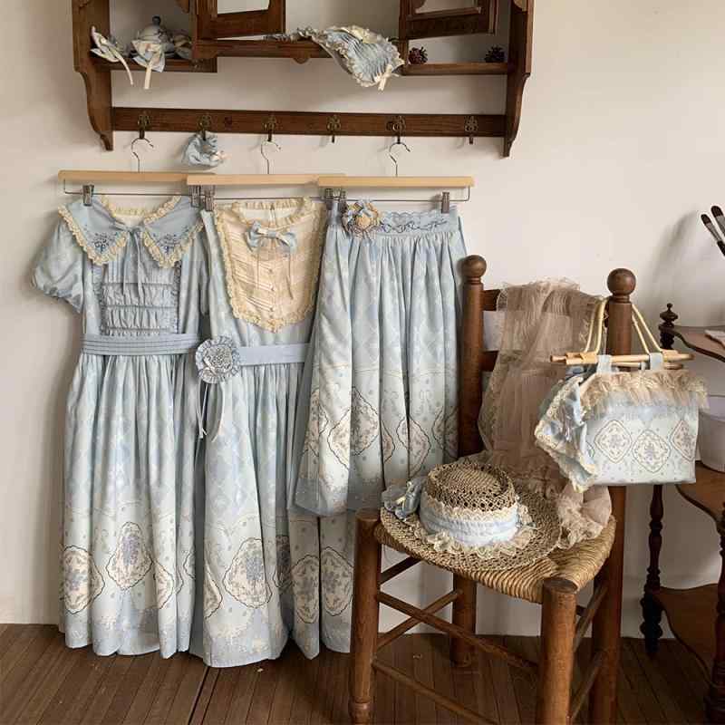 可愛らしい 姫様 化けの皮 仮面舞踏会 ロリータ服 ふんわり 衣装 ロリータ 御召しもの コスプレ 【再 入荷】 忘れな 草 スコート 続きもの ペイジ 春夏 窈窕たる 花柄 ロリータ 衣装