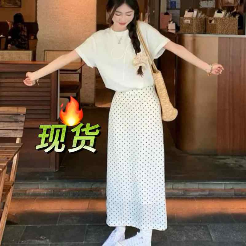 Aラインスカート ボトムス カジュアル シンプル ゆったり 薄手 ゆったり きれいめ カジュアル 着痩せ スカート　水玉　レディース Liba La レトロ ドット 柄 スカート レディース 秋 aライン スリミング ハイウエスト 万能 優しい スタイル ロング