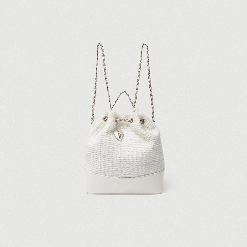 女性 かわいいリュック 韓国 オシャレ リュック　レディース　おしゃれかわいい thebarnnet バケット バック パック 韓国 2025 春夏 小型 フレグランス コンピューター チェーン大容量