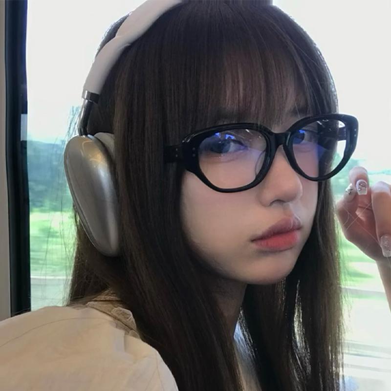 紫外線 太陽の光 打つ手 眼鏡 ひな形 今めかしい 成人女性用 レトロ キャットアイ 眼鏡 ひな形 近眼に 相応う 度 付き添い人 否メイク 黒 顔が 馬鹿でかい 薄っぺら サイバー空間 第八芸術