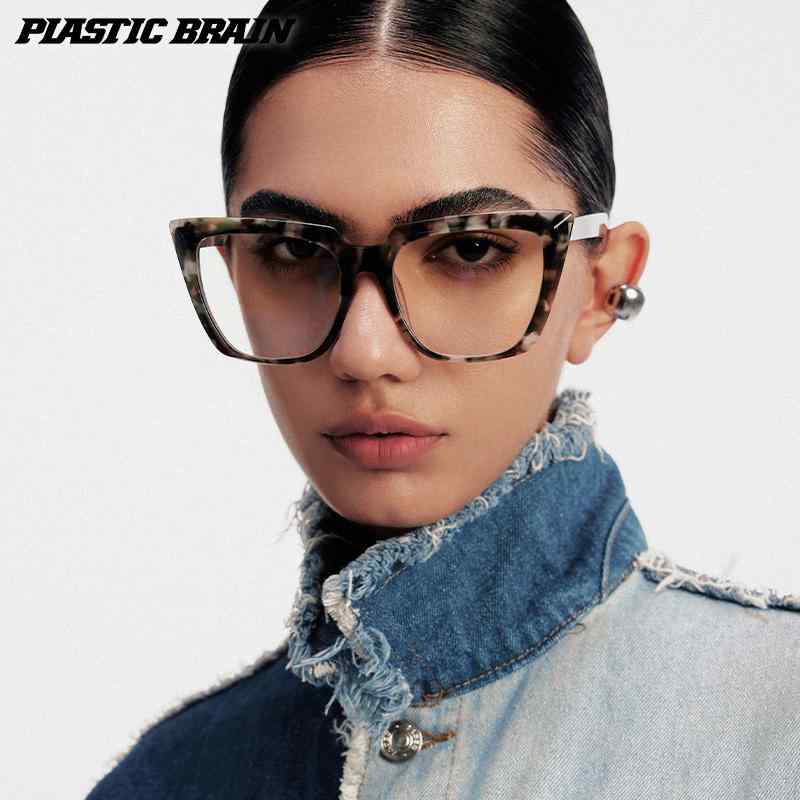 紫外線 日差し 対策 メガネ　フレーム　おしゃれ 【 李 佳 格 共同 】 PLASTIC BRAIN プラスチック ヘッド サングラス レトロ 無地 男女兼用