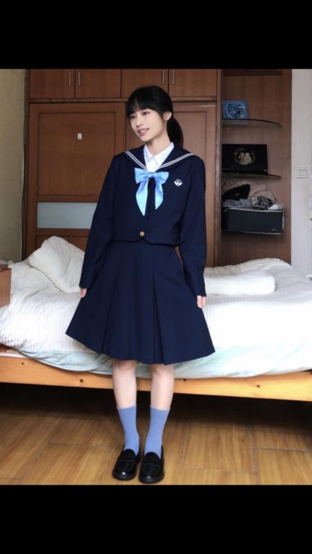 大人 コスチューム衣装 かわいい ハロウィン コスプレ仮装 レディース　制服　スーツ 黒崎 さんちの 学生 服 長袖 セーラー 冬服 ポリエステル JK 制服 18 ～ 25歳向け 下 スカート 取り外し 可能