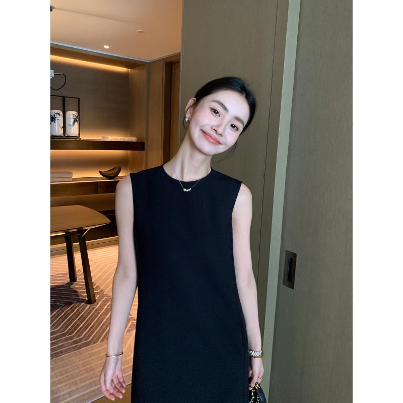 オシャレ かわいい 韓国 ノースリーブ ワンピース Vネック　トップス　レディース Maven Lin シンプル 黒の ベスト ドレス レディース 2025 フレンチ ラウンドネック ストレート ノースリーブ｜バランスケア　店