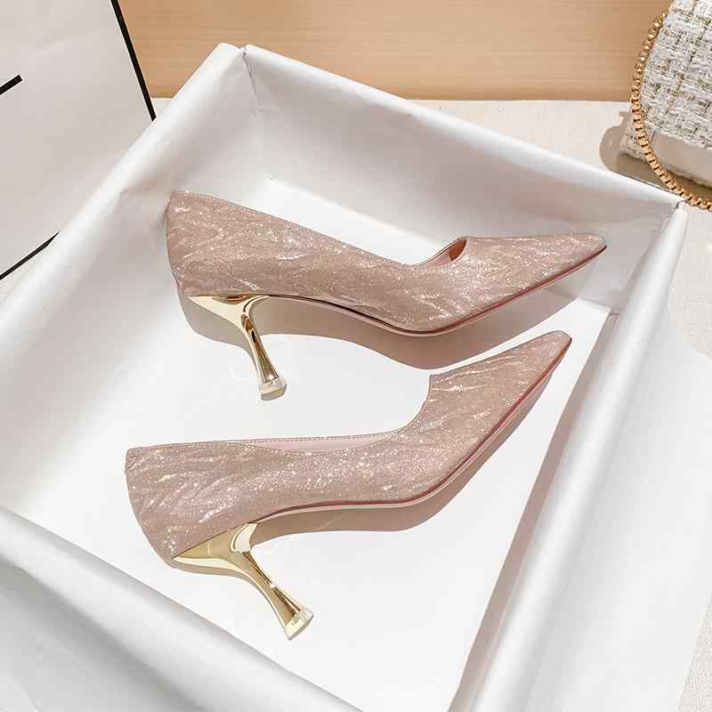 御芽出度 シューズ 御芽出度 パンプス キラキラ ハイヒール シューズ レディース 三鞭酒ゴールドと しろがね色の ハイヒール お上さん 2024 スティレット 御芽出度シューズ Xiuhe 御芽出度お召しもの 2 着付ける