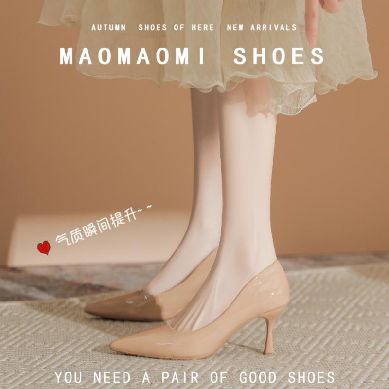 ウェディング シューズ 結婚式 パンプス キラキラ ハイヒール　シューズ　レディース 女性用 ヌード ハイヒール 2025 春秋 3 cm 疲れにくい パテントレザー ポインテッドトゥ シングル シューズ ソフトレザー スティレット 花嫁 介 添 人