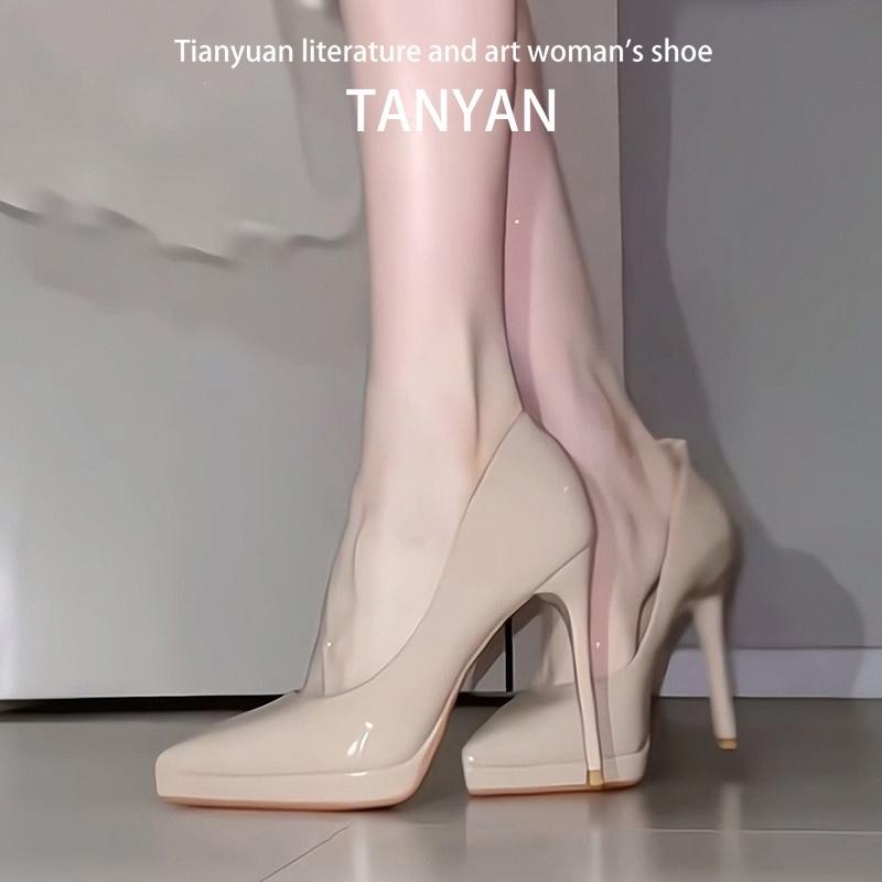 ウェディング シューズ 結婚式 パンプス キラキラ ハイヒール　シューズ　レディース 女性用 ヌード 防水の ある 靴 底 ハイヒール 2025 春秋 革 スティレット ヒール ロイヤル シスター セクシー 尖った つま先 シングル シューズ｜バランスケア　店
