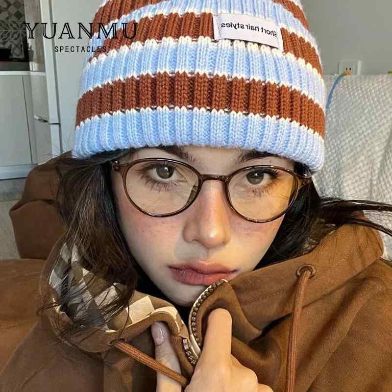 男女兼用 紫外線 今めかしい眼鏡 眼鏡 ひな形 今めかしい 軽さ 6 g 欧 陽 ナナの 同じ 和風の 成人女性用 赤銅色 眼鏡は メンズ 近眼 押しとどめる 青み ともし火 無地 眼鏡と 合わせる 物ごとが できます。