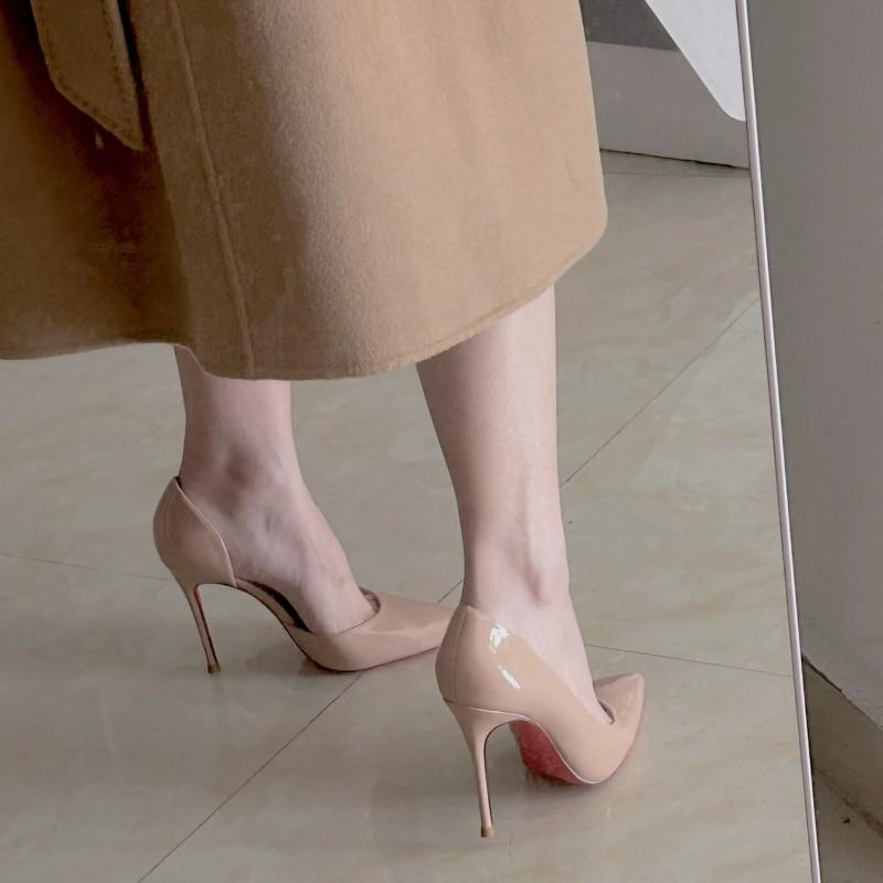 美脚 厚底 歩き分かりやすい レディース 踵 シューズ ハイヒール 秋冬 黒の 御前上等 艶っぽい 片方 専売特許なめし革 スティレット 踵 尖った 素っぽんぽん 赤いこと 底 シングル シューズ お上さん用