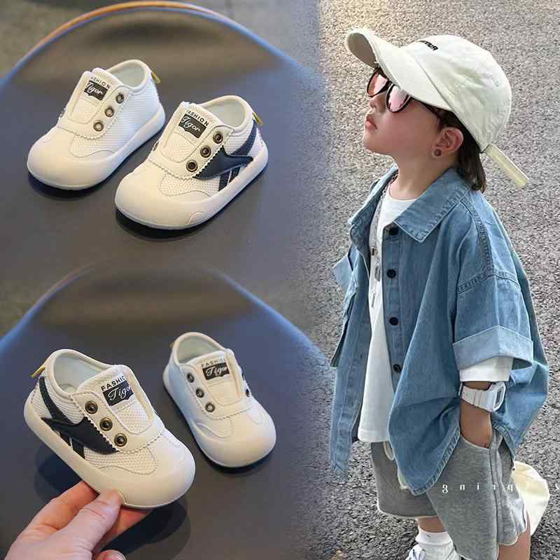 歩きやすい 速乾 着脱簡単 ベビー　シューズ　かわいい 男の子用 ベビー シューズ 春秋 女の子用 ソフト ソール 幼児用 012歳 児用 メッシュ 通気性 スニーカー シングル