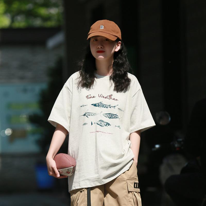 半袖ストリート カジュアル スポーティ 　Tシャツ　レディース　かわいい 2025 夏 アメリカン レトロ ファッション 半袖 レディース カレッジ スタイル 学生 カップル コットン スポーツ Tシャツ ストリート ユニセックス