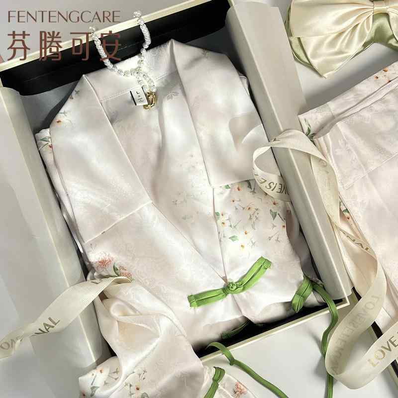 華やか かわいい 着心地 肌触り 　パジャマ　レディース　上下 Fentengkan チャイナ風 パジャマ レディース 春夏 薄手 シルク 2025 彼女用 ホームウェア 誕生日 ギフト ボックス 6,006円