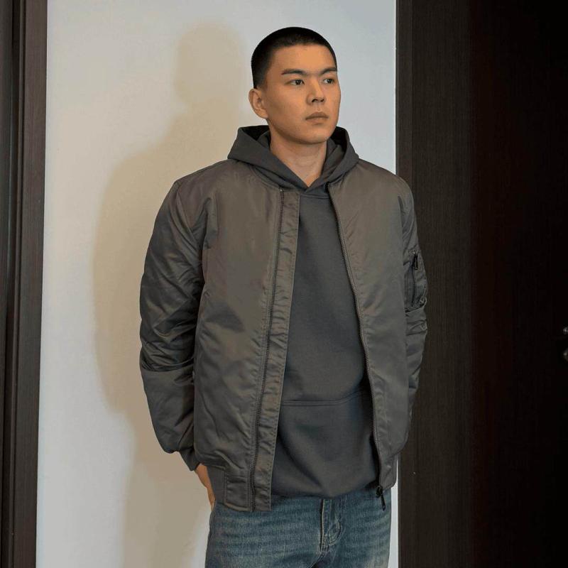 商行為 心地よい 薄っぺら 朦々たる 生あたたかい 今めかしい  アウター メンズ 上衣 パーカー 亜米利加 MA 1 手ごわいな 米空軍 飛翔 上衣 メンズ 秋冬 朦々たる ゆったり 心地よい 分かりやすい ベイスボール 綿織物厚地の外套