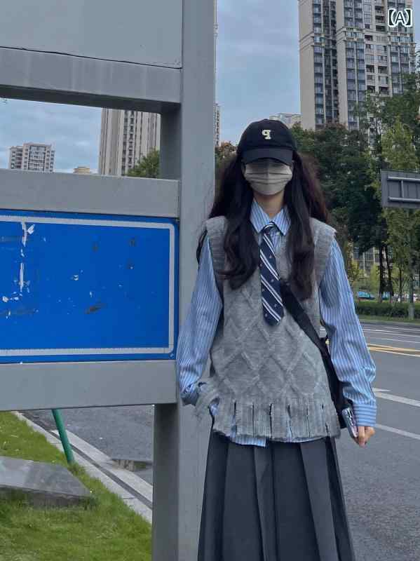 レディース アンサンブルニットトップス きれいめ 長袖 学院 風 スーツ 女性 春秋 韓 系 菱 格 ニット ベスト 重ね 着 ストライプシャツ 半身 スカート 三点 セットx2