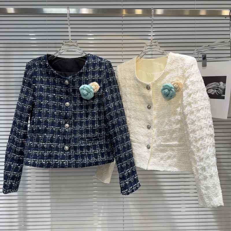 レディース コート 立体花柄 ツイード 長袖 アウター 秋冬 ウール 高級感 コーディネートしやすい 普段使い 通勤用 エレガント 暖かみ 柔らかい 素材 女性向け トップス ジャケット