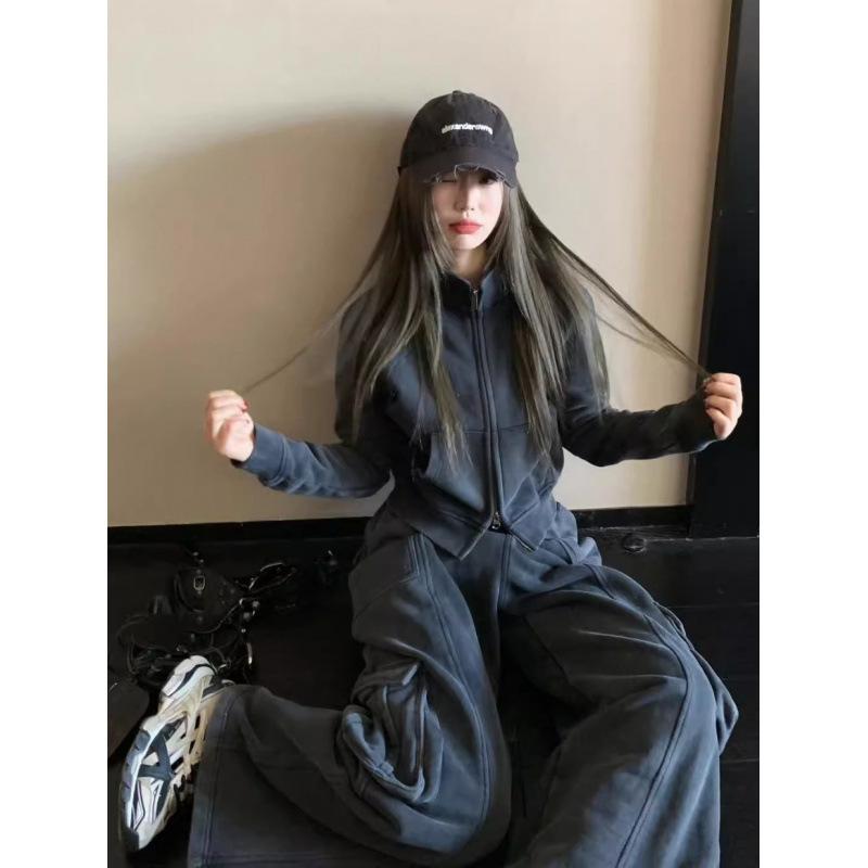 レディース スポーツウェア 2ピースセット 春秋 ゆったり 痩せ見え 高級感 スウェット カーゴパンツ 普段使い 軽量 伸縮性 吸湿速乾 アウトドア ルームウェア
