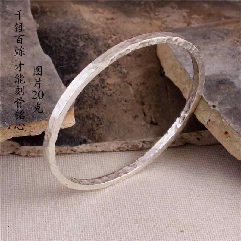 腕輪 バングル オシャレ の はやりっ子 輪っか しろがね色の 鉄槌 完成の 閉じた 益荒男 999 しろがね色腕輪 真四角の 薄っぺら 腕輪な メンズ レディースの 二人組の