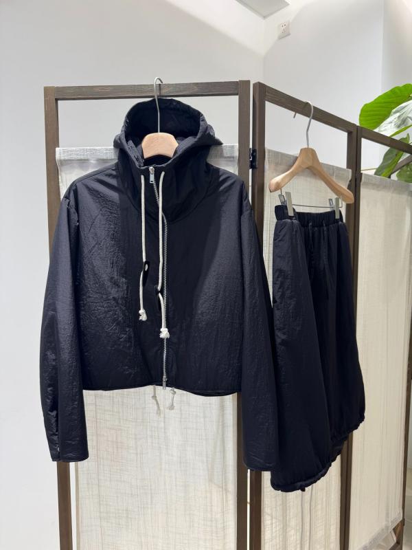 レディース ボンネット付き添い人 キルティング 厚地の外套 A生産ライン MIDIスコート 仕掛ける 中綿入り口・入口 生あたたかい 原料品 綿 心地よい 表現スタイル 秋冬 コーデ