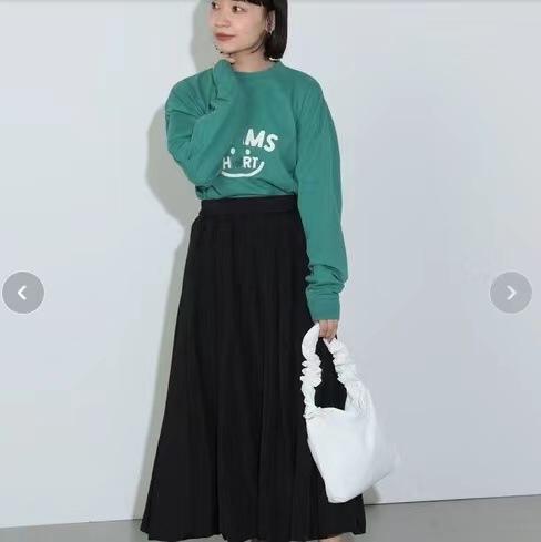 Tシャツ カップル 長袖 秋 プリント スマイルフェイス アルファベット柄 カジュアル ゆったり トップス 普段使い グラフィック