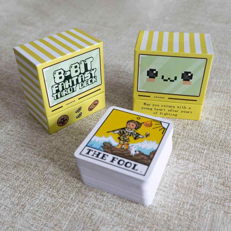 タロットカード ピクセル風 8ビット ファンタジー ウェイト版 占いグッズ レトロゲーム風 コレクションアイテム 神秘デザイン カードセット