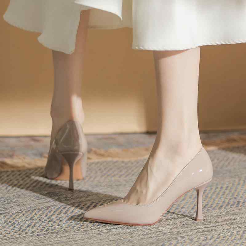 パンプス レディース ハイヒール 細ヒール 尖頭 ブラック ベージュ オフィス 通勤 ソフトレザー パテントレザー セクシー 女性用 ポインテッドトゥ 仕事シューズ 軽量 伸縮性