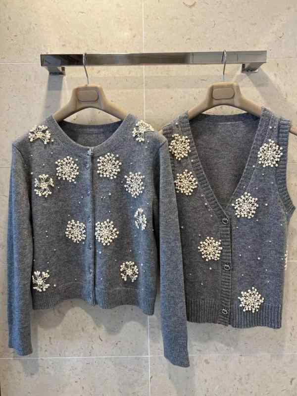 レディース 秋冬 カシミヤ ニット カーディガン ベスト セット ラウンドネック 手作り 立体 花柄 ゆったり 長袖 暖かみ 高級感 柔らかい 素材 普段使い カジュアル スタイル|バランスケア 店