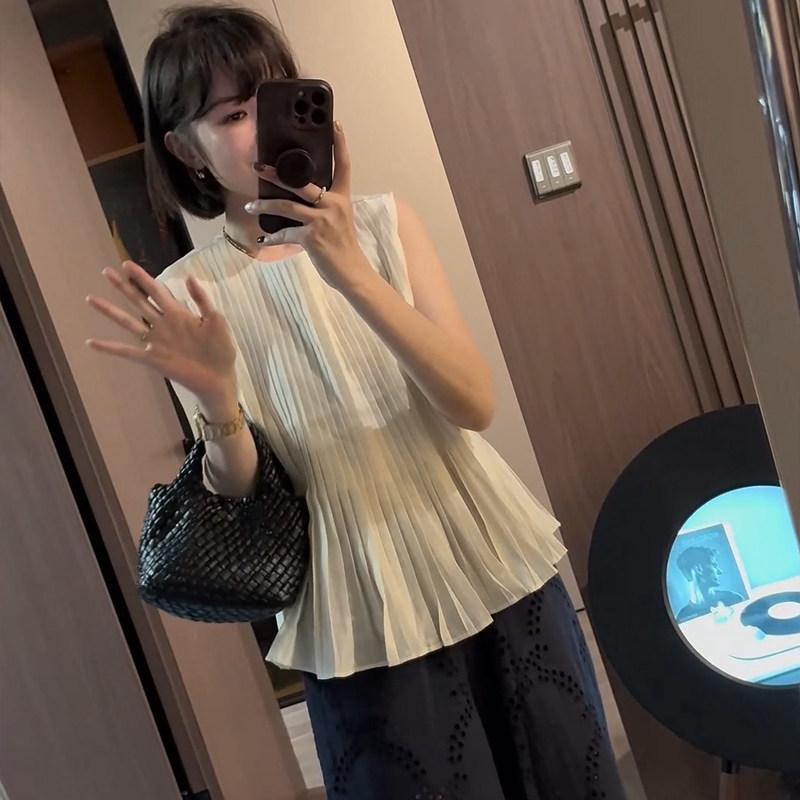 ノースリーブシャツ レディース ラウンドネック プリーツ 細見え 夏用 トップス コーディネートしやすい 柔らかい デザイン 軽量 吸湿速乾 綿素材 ビッグシルエット ブラック ピンク系