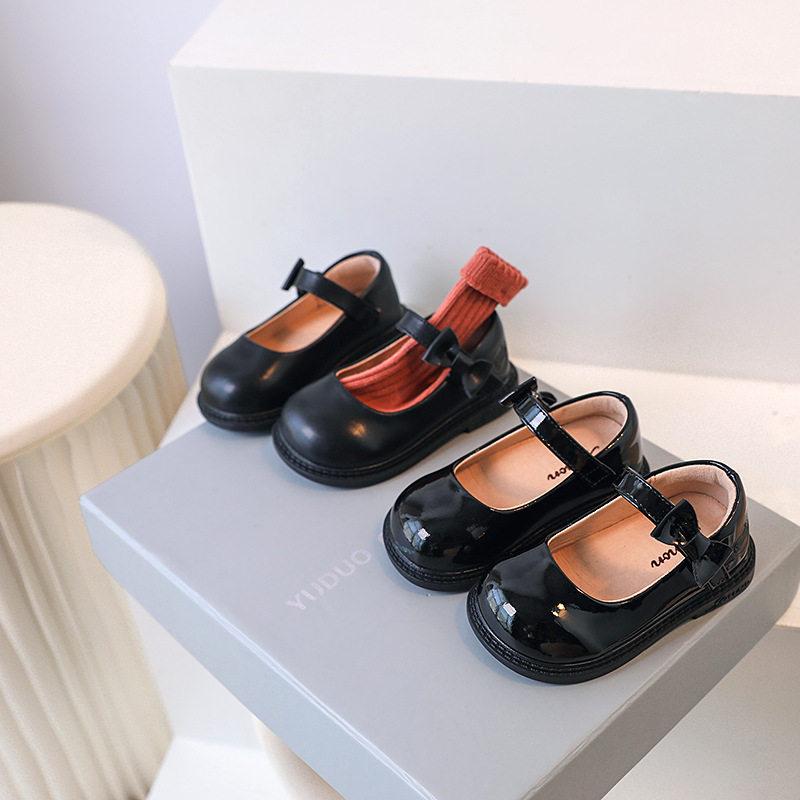 女の子用 ベビーシューズ ブラック 革 プリンセスデザイン ソフトソール クッション性 軽量 フラットシューズ 春秋 普段使い 室内履き 柔らかい素材