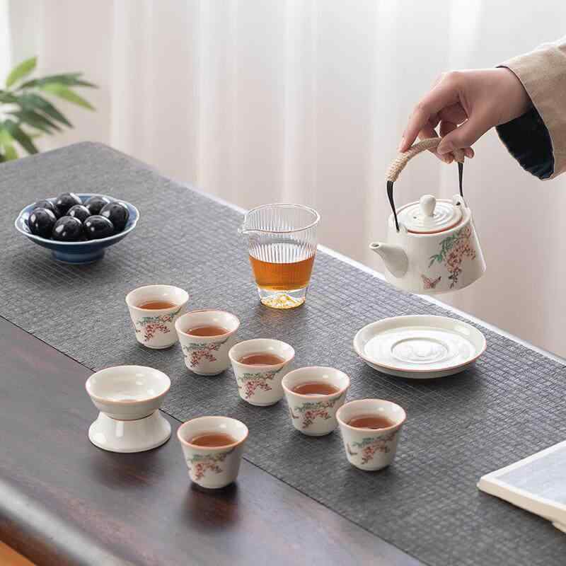 茶具セット 家庭用 取っ手付き急須 湯呑み カップ セット オフィス用 接待用 日常使い 実用 ティーセット セラミック 耐久性 シンプルデザイン