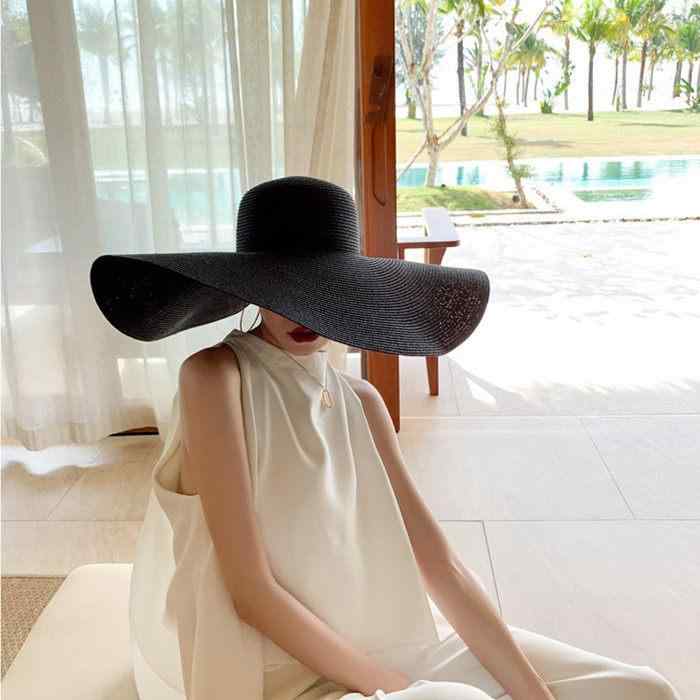 麦わら帽子 レディース 大つば ラウンドトップ ブラック 光沢仕上げ レトロ リゾート エレガント 夏用 ビーチ 旅行 フォトジェニック ストロー素材 軽量 女性向け ハット スタイル