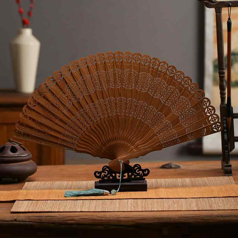 折りたたみ扇 紫檀 金糸楠 烏木 黄花梨 透かし彫り 古風デザイン 高級感 夏用 伝統工芸 軽量 手持ち 扇子 鞄入れ 普段使い