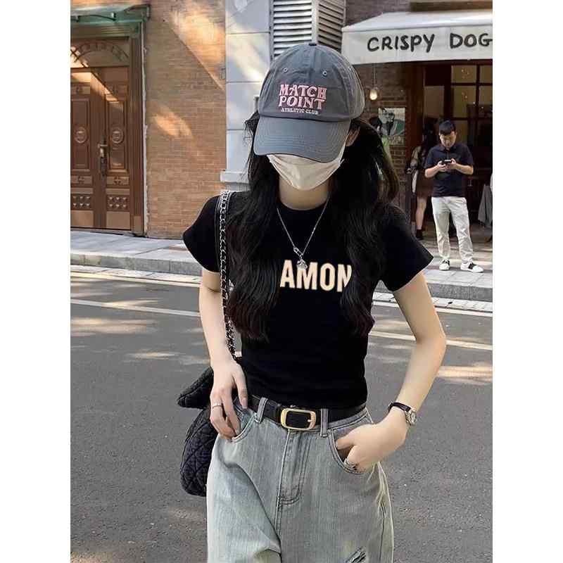 レディース 夏 短袖Tシャツ ショート丈 ブラック ユニークデザイン セクシー ストレートショルダー おしゃれ ニッチスタイル カジュアル トップス 日常 ファッション モダン シルエット