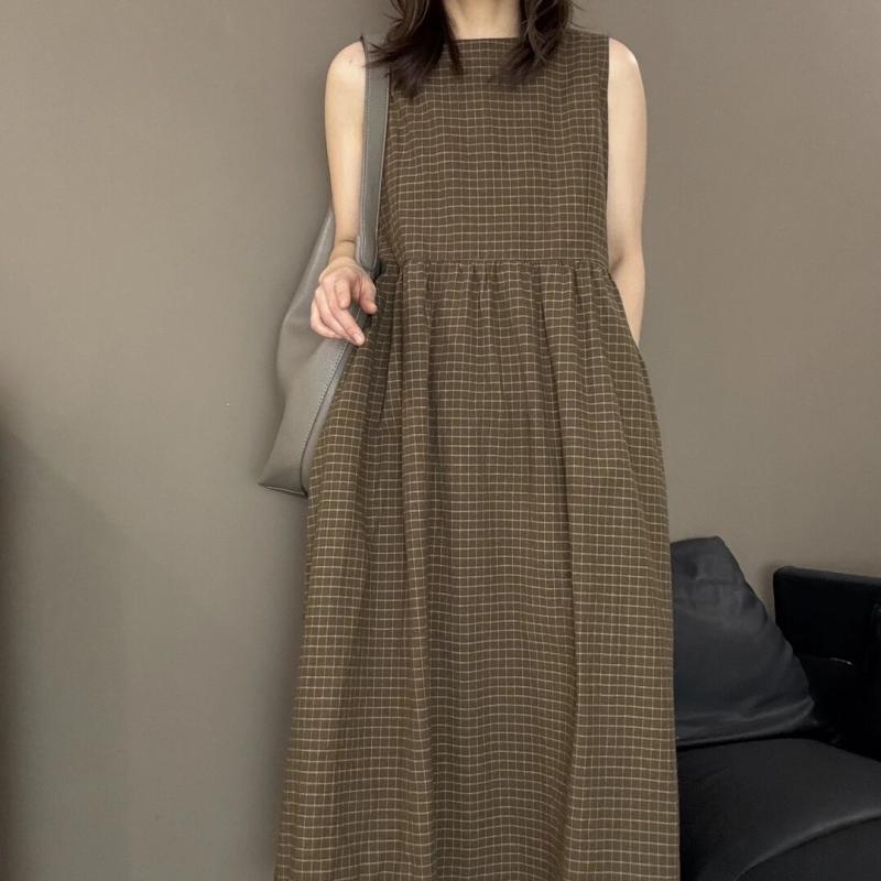 ワンピース レディース ロング丈 復古 チェック柄 コットン リネン 素材 夏 ノースリーブ スリム シルエット シンプル エレガント カジュアル 日常使い 通気性 軽量 ナチュラル