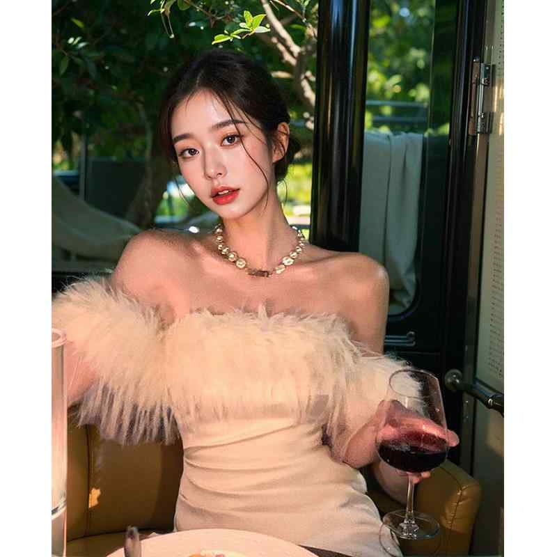 レディース 衣裳 オフショルダー 白いこと 春夏 生まれ落ちる日 寄りあいお召しもの 上半身伝達ルート 目立たす か細い影ぼうし 軽さ 伸縮性 フォーマル お召しもの トップス スコート 組みあわせ