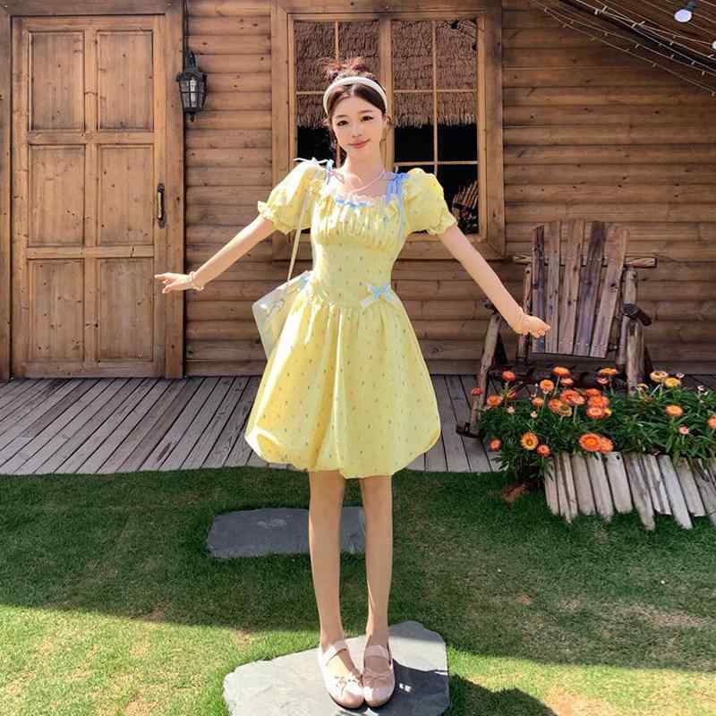 ワンピース レディース 夏 大きいサイズ フレンチ パフスリーブ 小花柄 Aライン スイート ぽっちゃり対応 お腹カバー ゆったり かわいい 若々しい カジュアル 7,566円