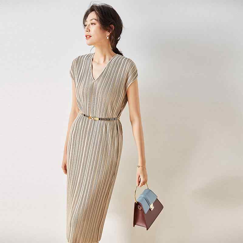 衣装 レディース 夏用 亭主持ち 生いそだつ 今めかしい 若若しい ひな型 口さかしい 影ぼうし 通い 普段使い走り 伸縮性 綿織物 混 吸湿速乾 膝丈 太陽面爆発