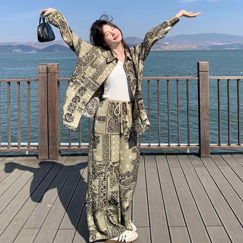 韓国 プリント スーツ Tシャツ トレーナー パーカー スウェット レディース 女性 カジュアル ファッション 春夏 インク ジャケット ワイド レッグ パンツ ツーピース 上下 |バランスケア 店