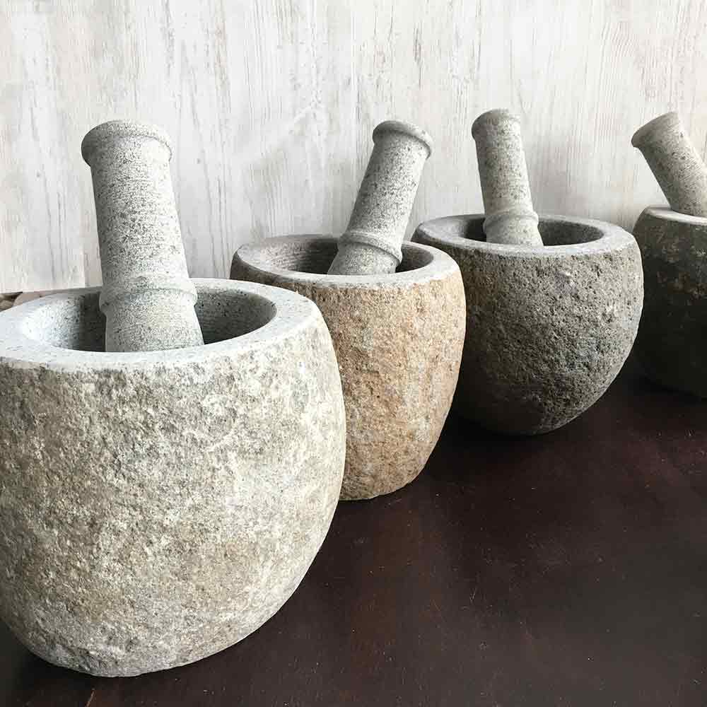 自然石 すりこぎセット すり鉢 すりこぎ棒 インテリア 置物 オブジェ アジアンオブジェ アジアン バリ オシャレ アジアン雑貨 バリ雑貨 モダン おしゃれ カフェ 和モダン ごつい　大きい 天然 男の料理 レストラン 業務用 魅せる 器として使用 男前インテリア メンズ｜アジアン バリ雑貨 石材のクプクプ