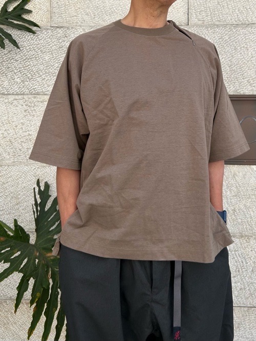 WhiteMountaineering　ZIP PULLOVER WM2471506　ジップアップ　プルオーヴァー　ホワイトマウンテニアリング