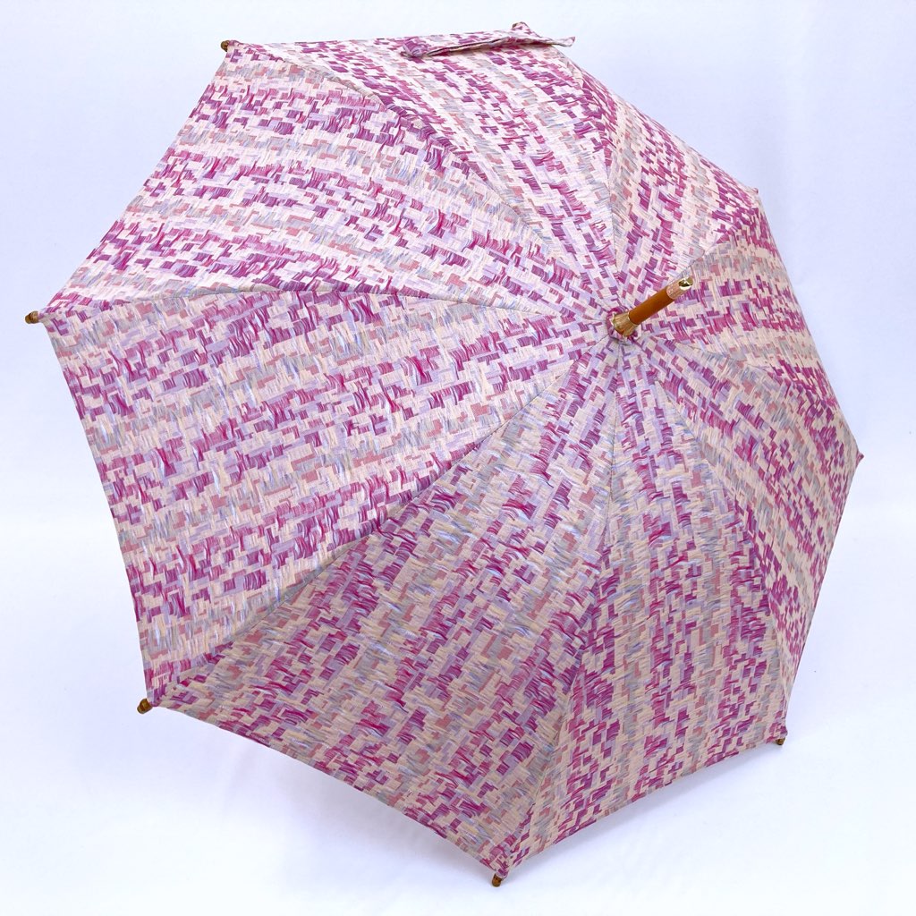 【送料無料】日本の職人手作り　ジャガード織晴雨兼用折日傘（ブラック）　ＫＧ０８Ｅ　ＫＧ０８Ｅ【ギフト館】 楽天市場】【送料無料】日本の職人手作り ジャガード織晴雨兼用折日傘