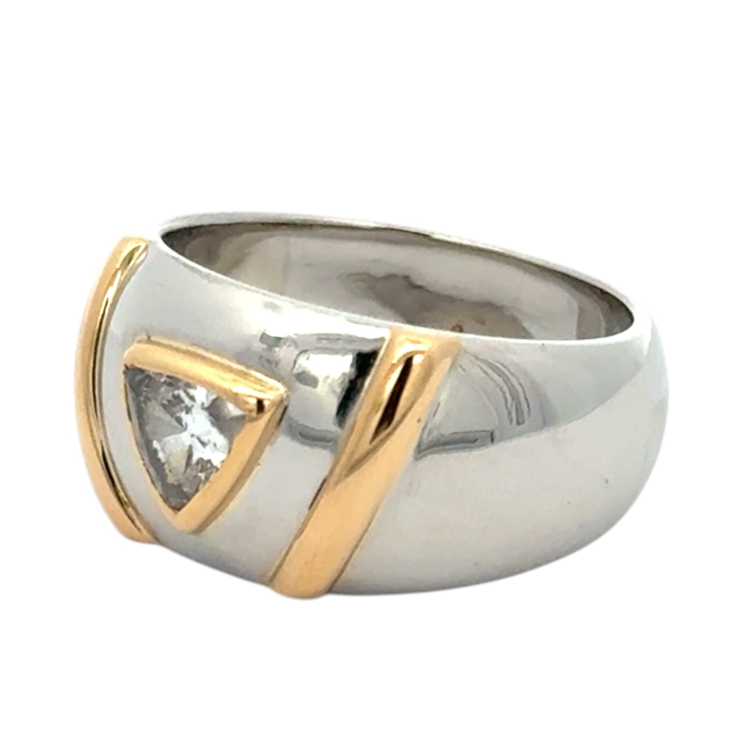 ダイヤモンド 0.66ct Pt900/K18 リング 約20.6g ダイヤ トリリアントカット 宝石 金 ゴールド プラチナ 約15号前後 ダイヤの指輪 ダイヤ指輪 ダイアモンドリング プラチナ18金 ダイヤリング コンビ リング Pt/18Kリング 新品仕上げ【中古】|BASEBANK