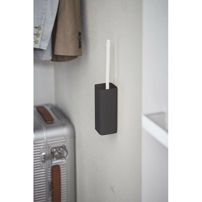 市場 マグネットハンディーワイパーホルダー ブラック おしゃれ シンプル タワー ランドリー 山崎実業 Yamazaki 便利