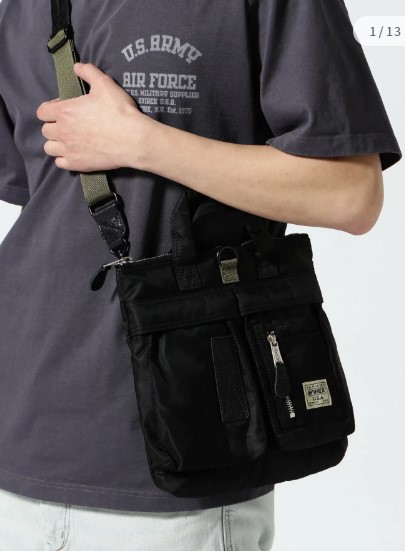 AVIREX　【アビレックス/アヴィレックス】　NEW FLIGHT NYLON SMALL HELMET BAG　ニュー フライト ナイロン スモール ヘルメットバッグ　ショルダーバッグ　783-4976008
