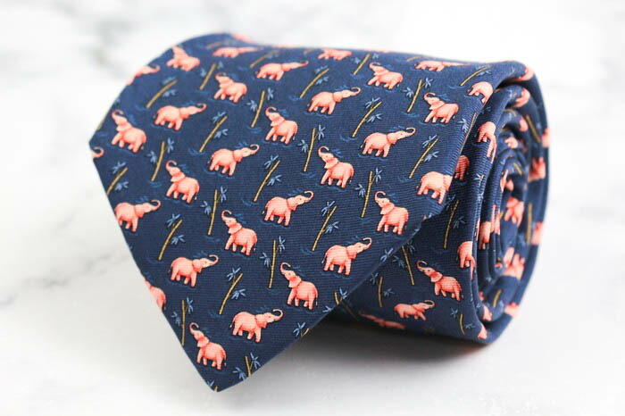 【美品】BROOKS BROTHERS ネクタイ 総柄 犬柄 ビジネス 楽天市場】USA製 100% シルク □ BROOKS BROTHERS 346 ドッグ 総