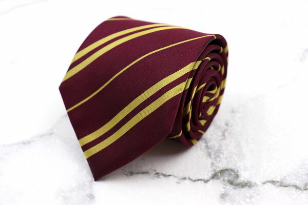 楽天市場 ハリーポッター Harry Potter ユニバーサルスタジオジャパン Usj グリフィンドール ハンドメイド シルク ストライプ柄 レッド シルク ブランド ネクタイ 送料無料 中古 美品 Barce