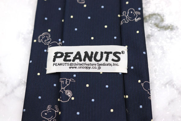 楽天市場 ピーナッツ Peanuts スヌーピー 漫画 犬 グッズ シルク 日本製 キャラクター柄 ネイビー シルク ブランド ネクタイ 送料無料 中古 美品 Barce