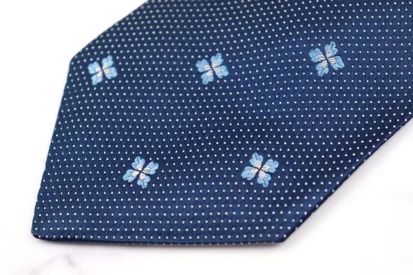 楽天市場 キートン Kiton イタリア高級スーツブランド 世界最高峰 ピンドット セッテピエゲ 伊製 シルク 花柄 ネイビー シルク ブランド ネクタイ 送料無料 中古 美品 Barce