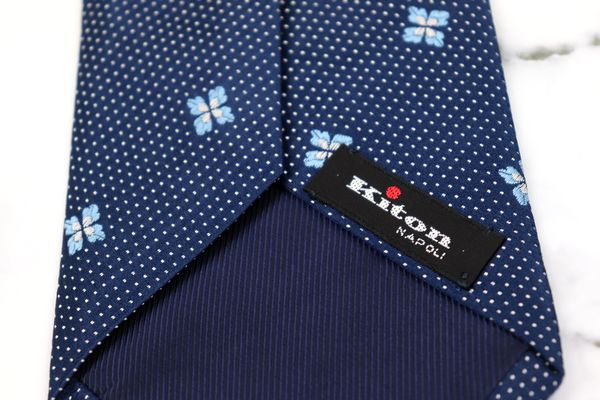 楽天市場 キートン Kiton イタリア高級スーツブランド 世界最高峰 ピンドット セッテピエゲ 伊製 シルク 花柄 ネイビー シルク ブランド ネクタイ 送料無料 中古 美品 Barce